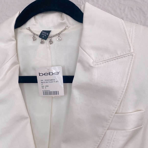 Cream Satin Bebe blazer size 4. NWT. - Picture 2 of 6